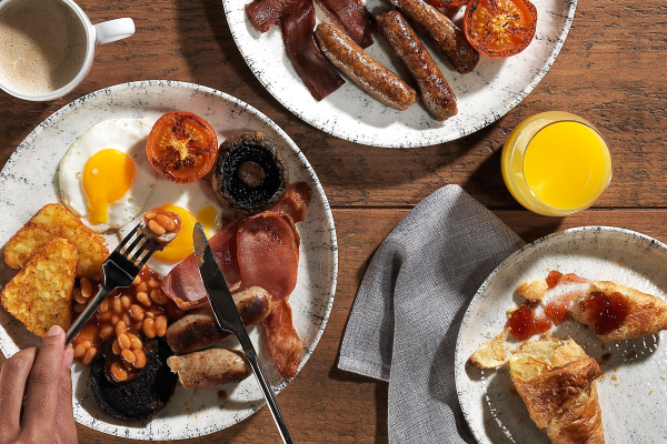 bar and block full english breakfast on plate